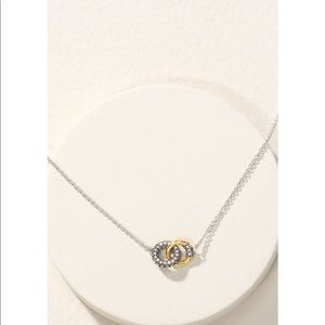 S&D Delicate Interlock Necklace